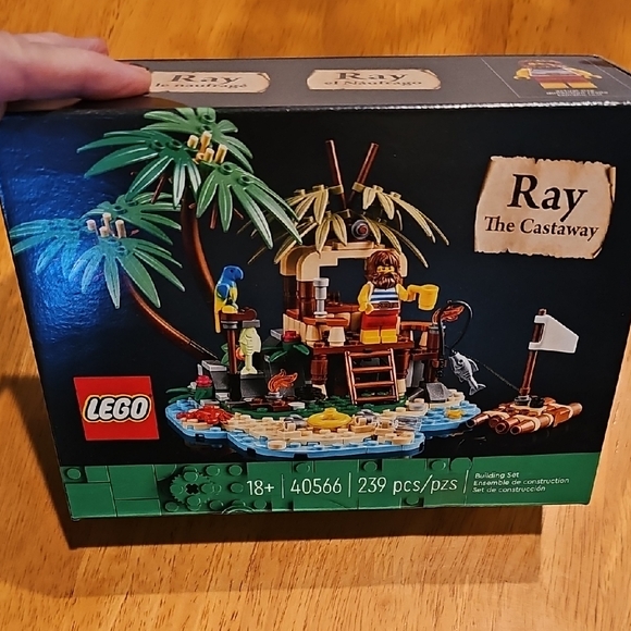 Lego Other - LEGO Ray The Castaway #40566